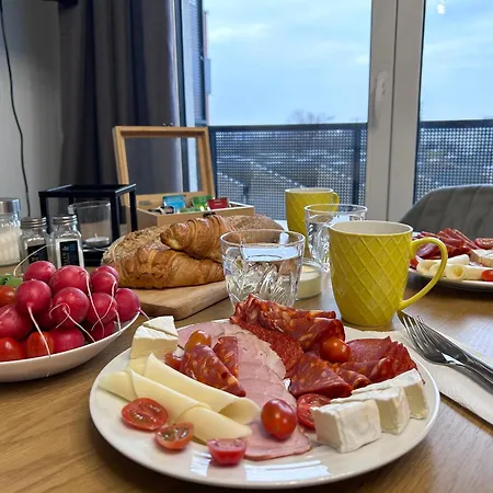 Z Balkonem I Parkingiem Βρότσλαβ