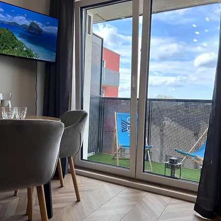 Z Balkonem I Parkingiem *