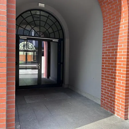 Z Balkonem I Parkingiem Wrocław