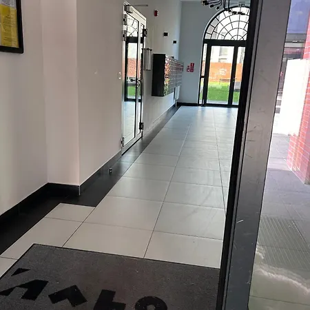 Lägenhet Z Balkonem I Parkingiem *