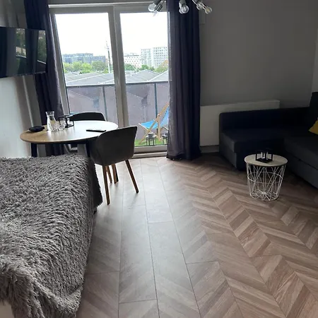 Apartment Z Balkonem I Parkingiem Wroclaw