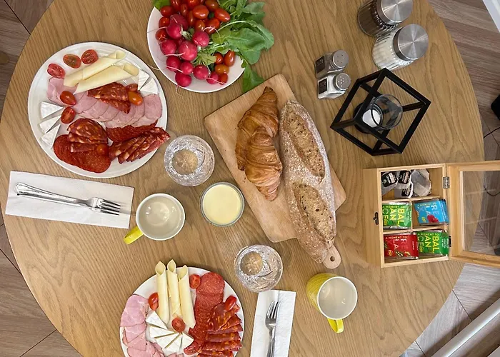 Z Balkonem I Parkingiem Breslau