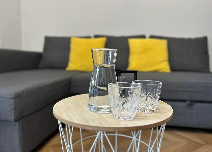 Z Balkonem I Parkingiem דירה ורוצלב